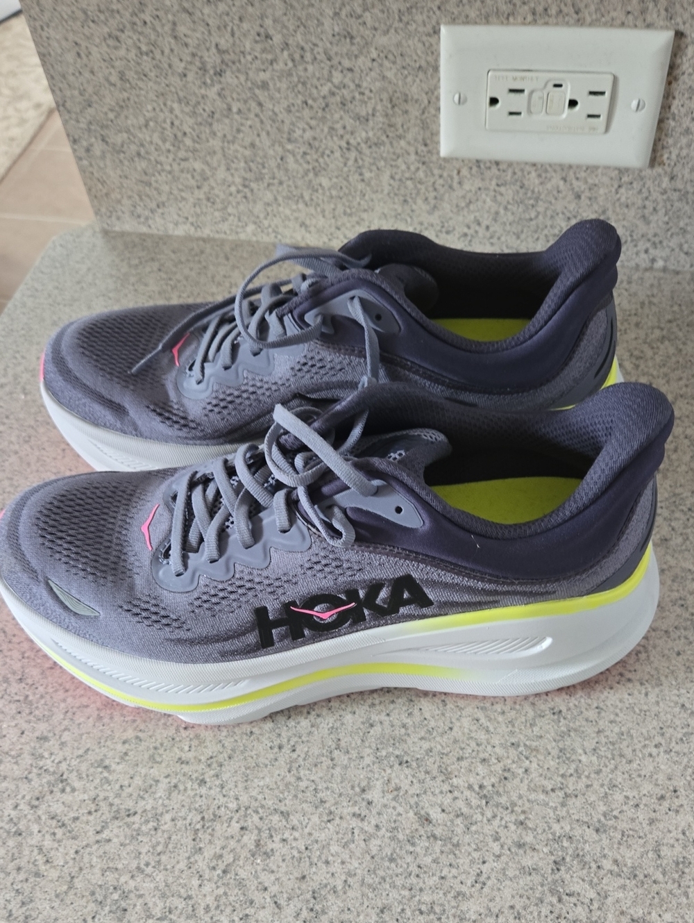 Hoka Women's Bondi Gray with Neon Yellow Accent  Running Shoes. Size 11. NEW!!